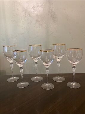 Lenox Monroe Clear Wine Glasses with Gold Rim - Set of 6